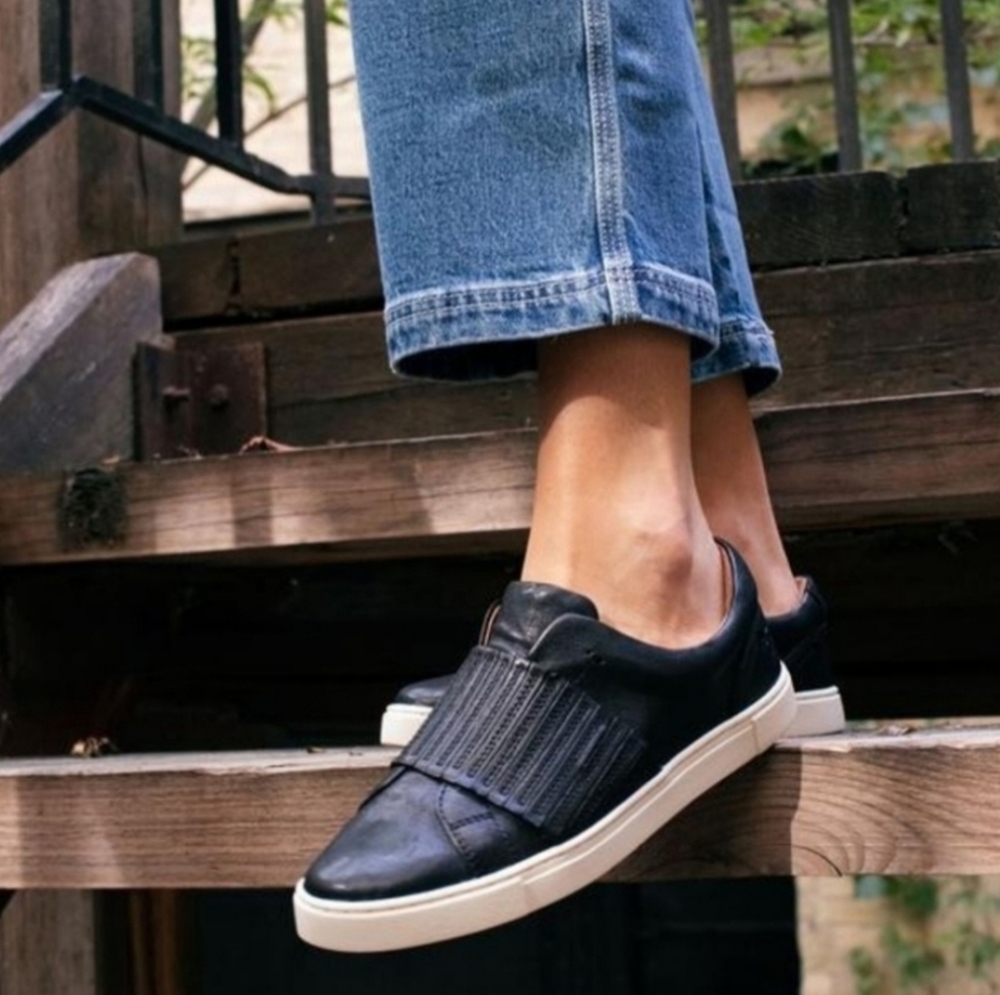 FRYE Ivy Gore Slip On Sneaker Black Leather Flats US 10
